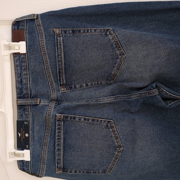 Hollister Women's High Rise Distressed Mom Denim Jeans - Picture 7 of 11